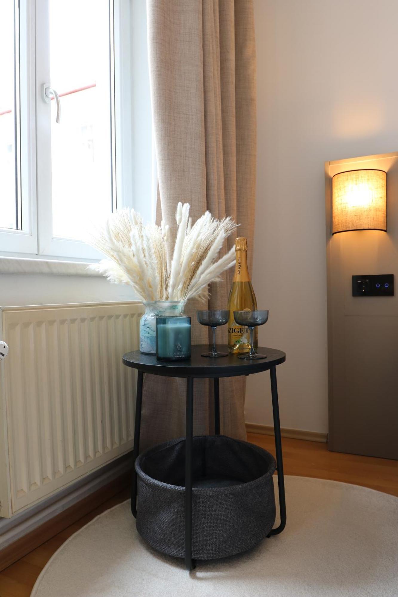 Aparthotel Amelie Vienna Exterior photo